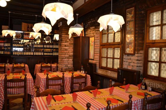 Bonjour Restaurant